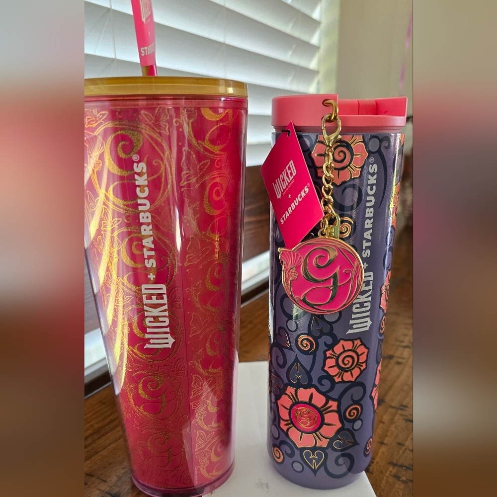 Starbucks Wicked Glinda Set